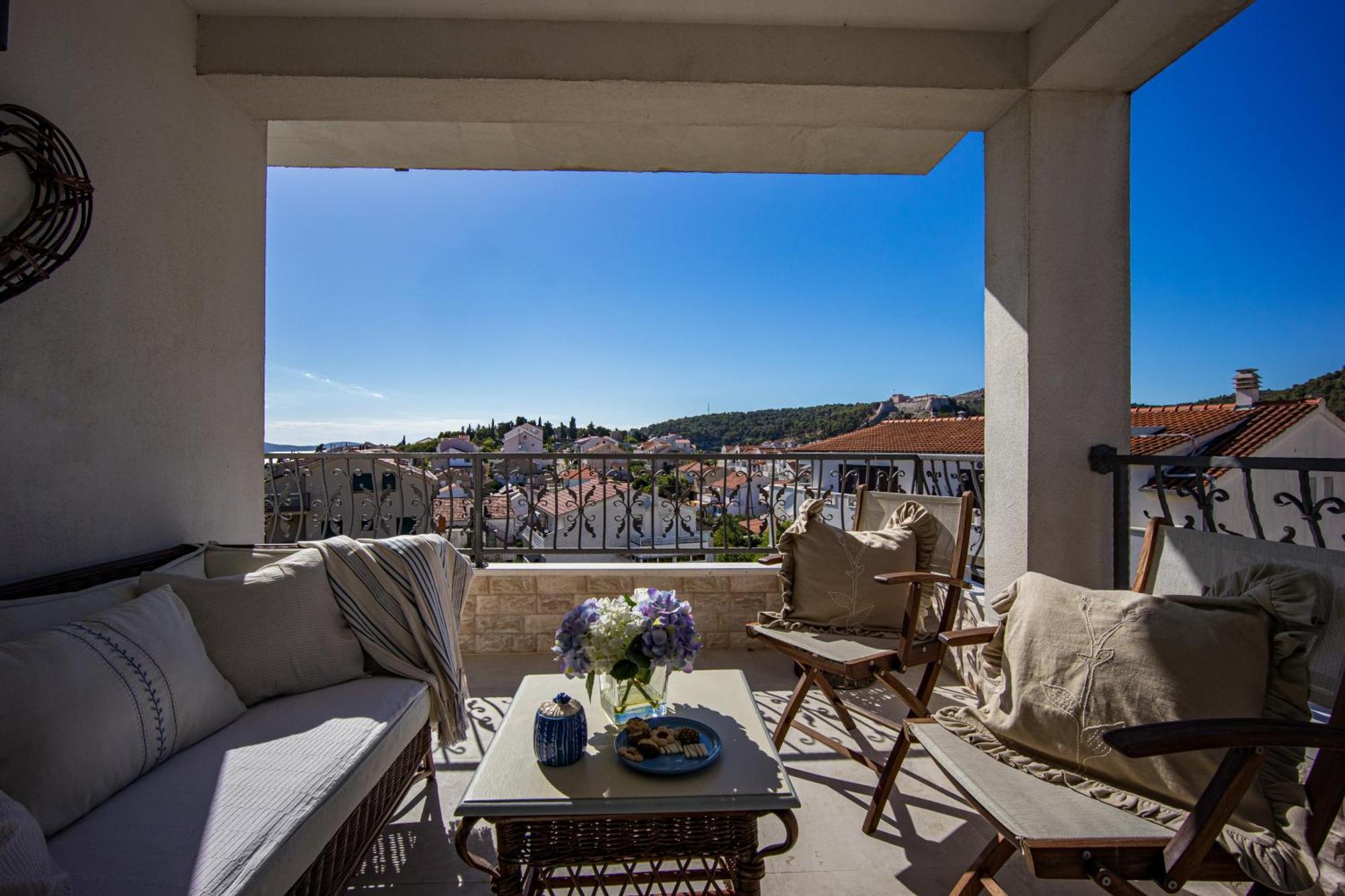 Apartment Stunning Seaview Retreat With Terrace Hvar Town
